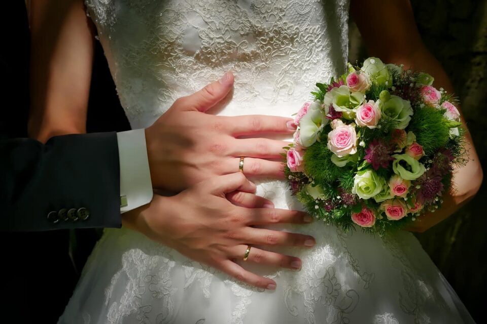 Top 8 Flowers That Symbolize Family - Give Me History