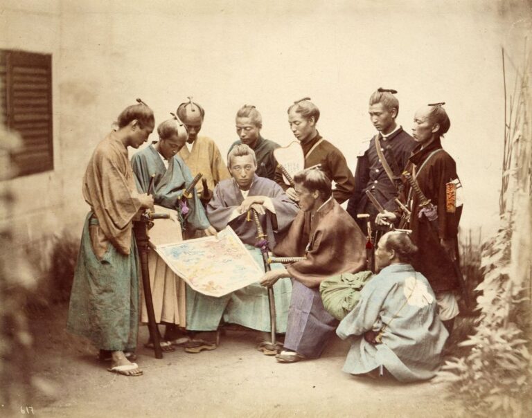 What Weapons Did Samurai Use? - Give Me History