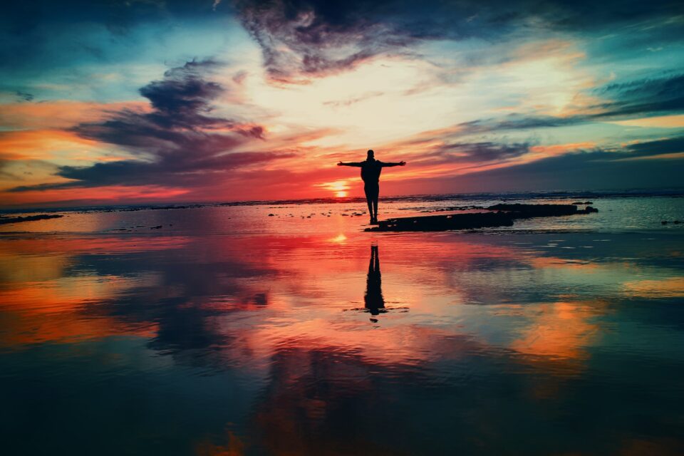 Positive Sun Rises Sunrise Symbolism (Top 10 Meanings) - Give Me History